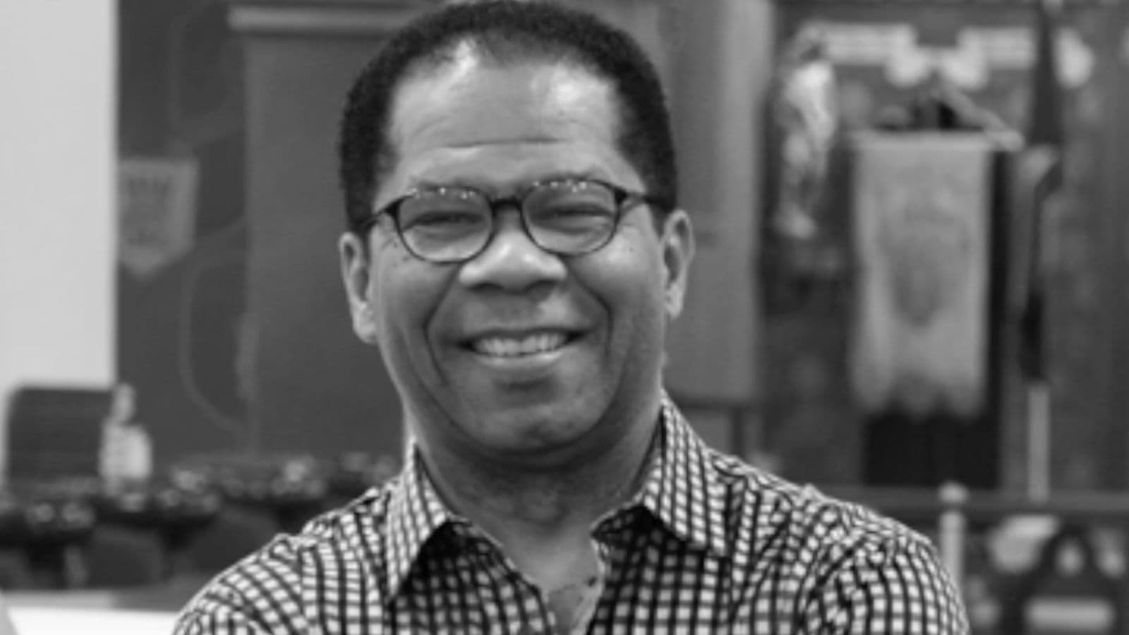 Legendary Musician Dennis Dills Passes Away at The Amp in 2023