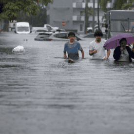 Heavy Rain Continues Flooding South Florida | Bahamas Local News