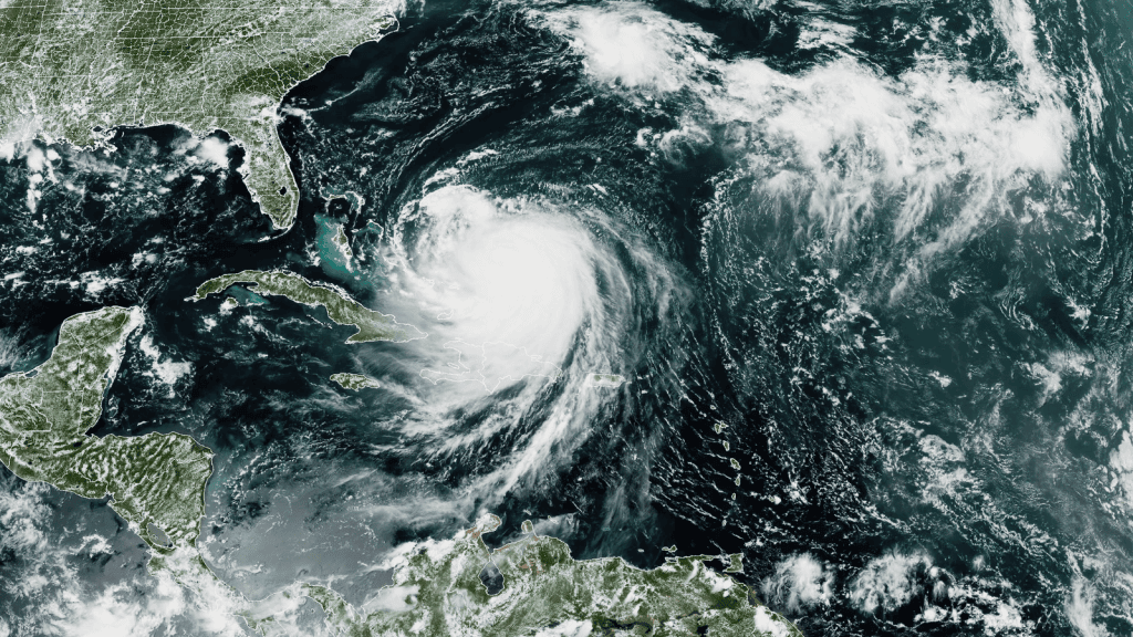 Hurricane Erin Churns Up Dangerous Waves Along U.S. East Coast - Our News