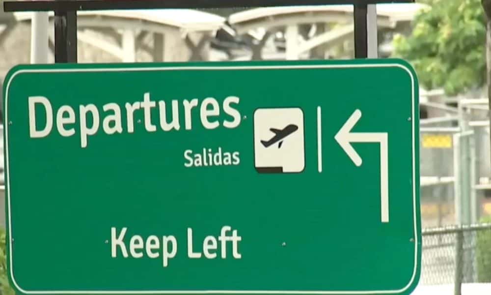 Tourists Scramble To Leave Jamaica Ahead Of Powerful Hurricane