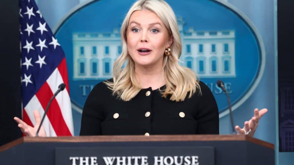 The current image has no alternative text. The file name is: USA.jpg