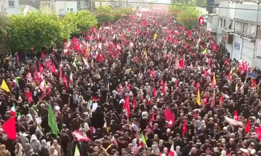 Iranian Mourners Call for Vengeance During Khamenei Funeral Procession